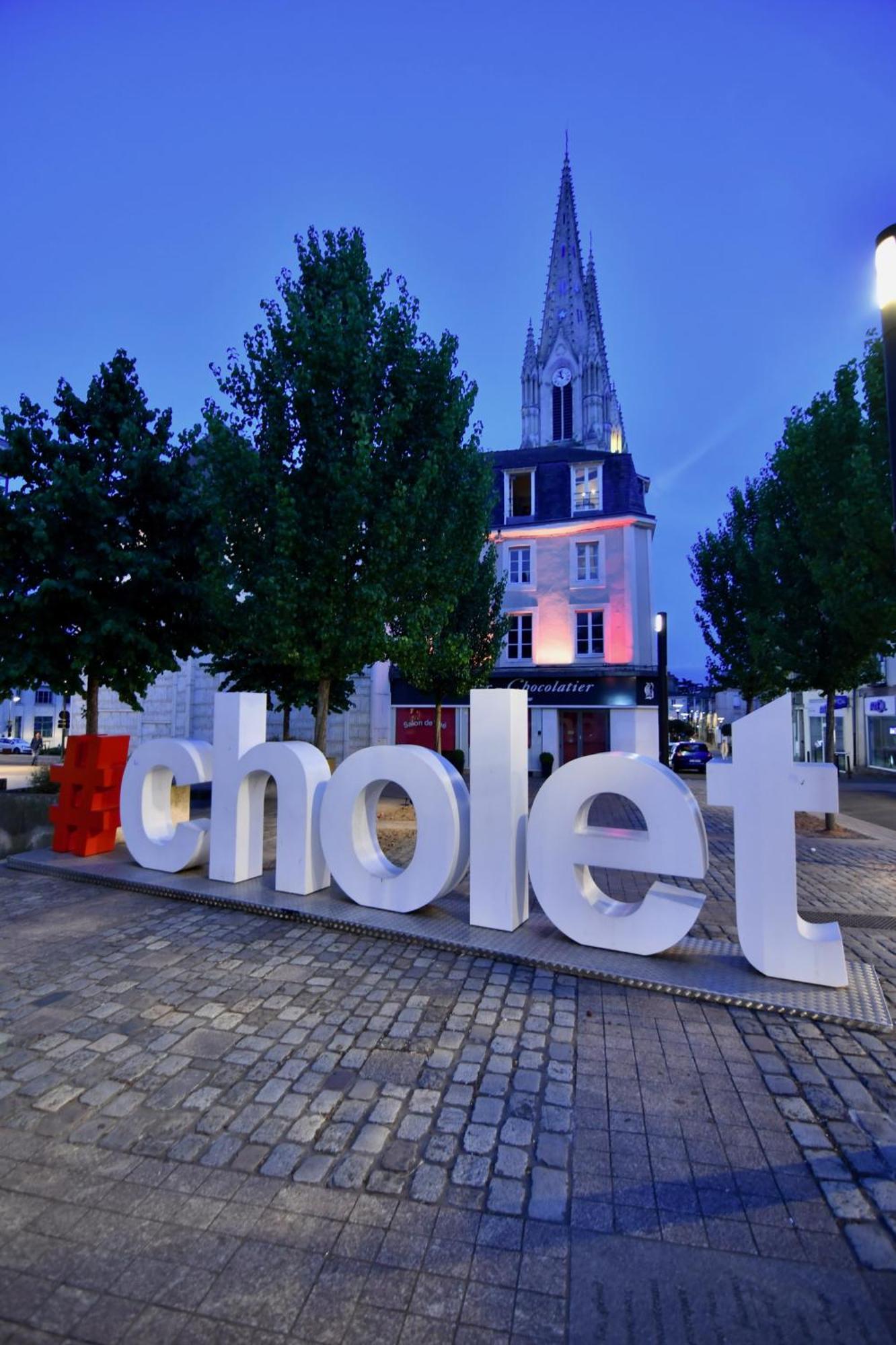 Ibis Budget Cholet Centre Exterior foto