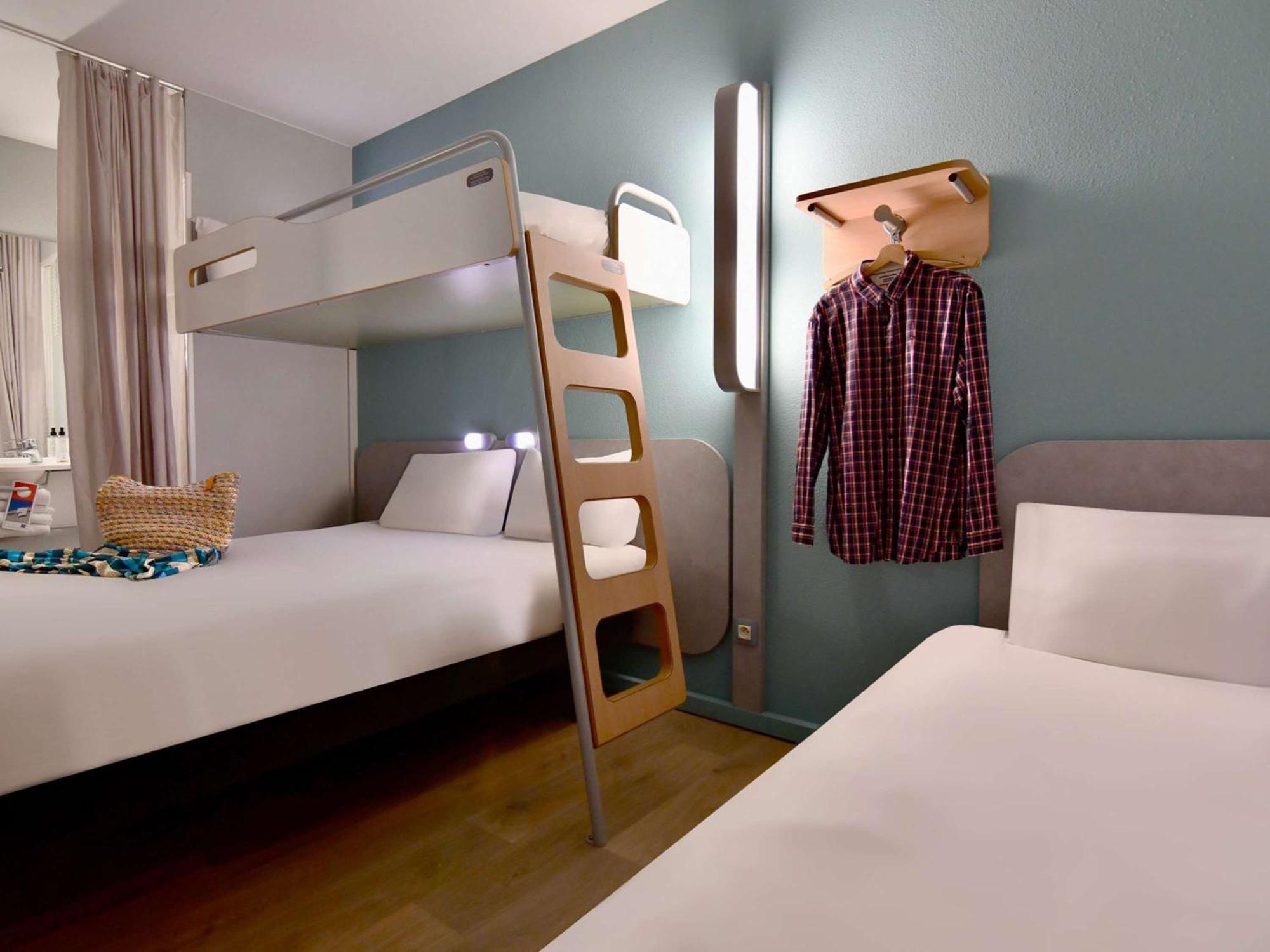 Ibis Budget Cholet Centre Exterior foto