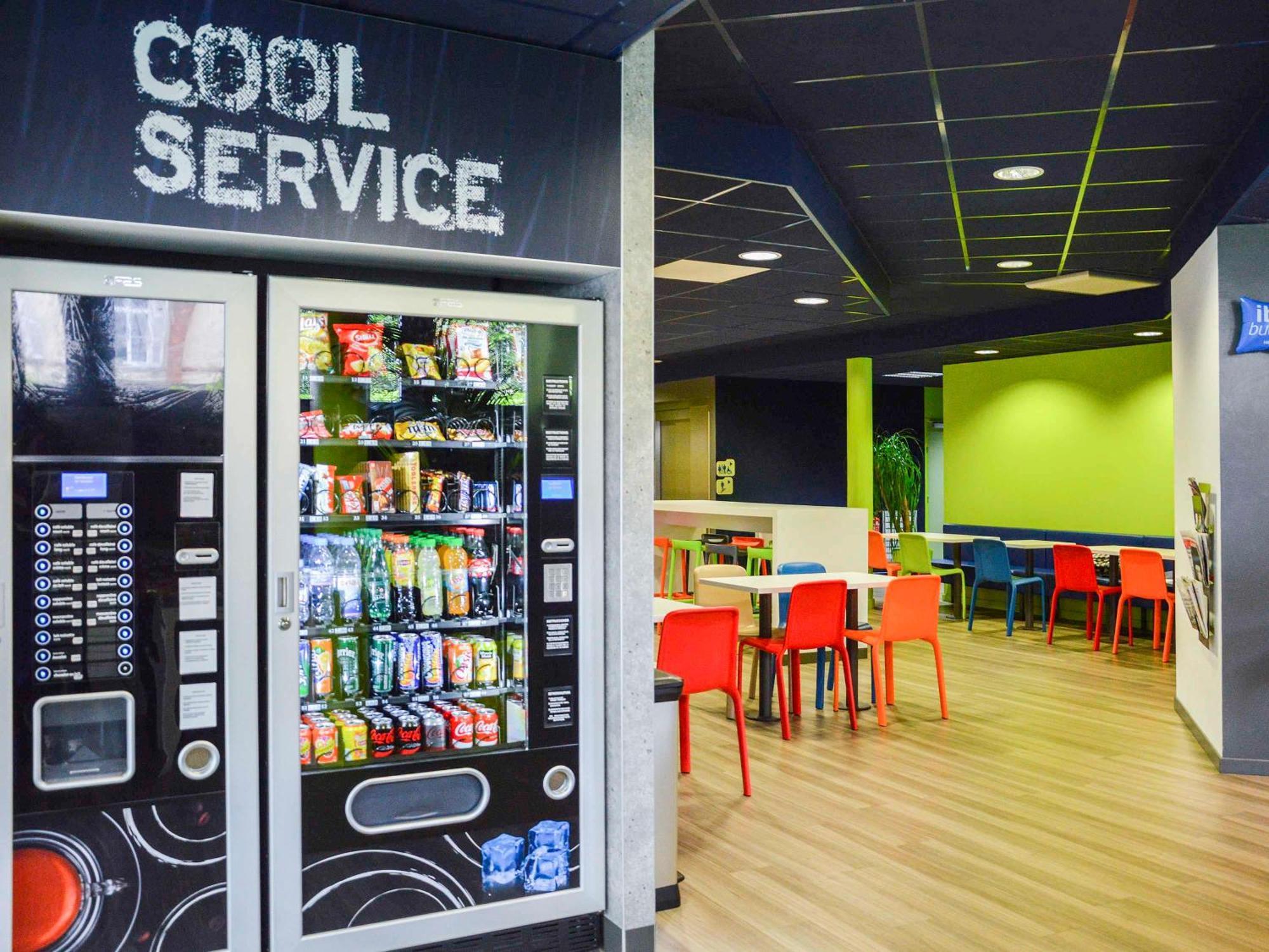 Ibis Budget Cholet Centre Exterior foto