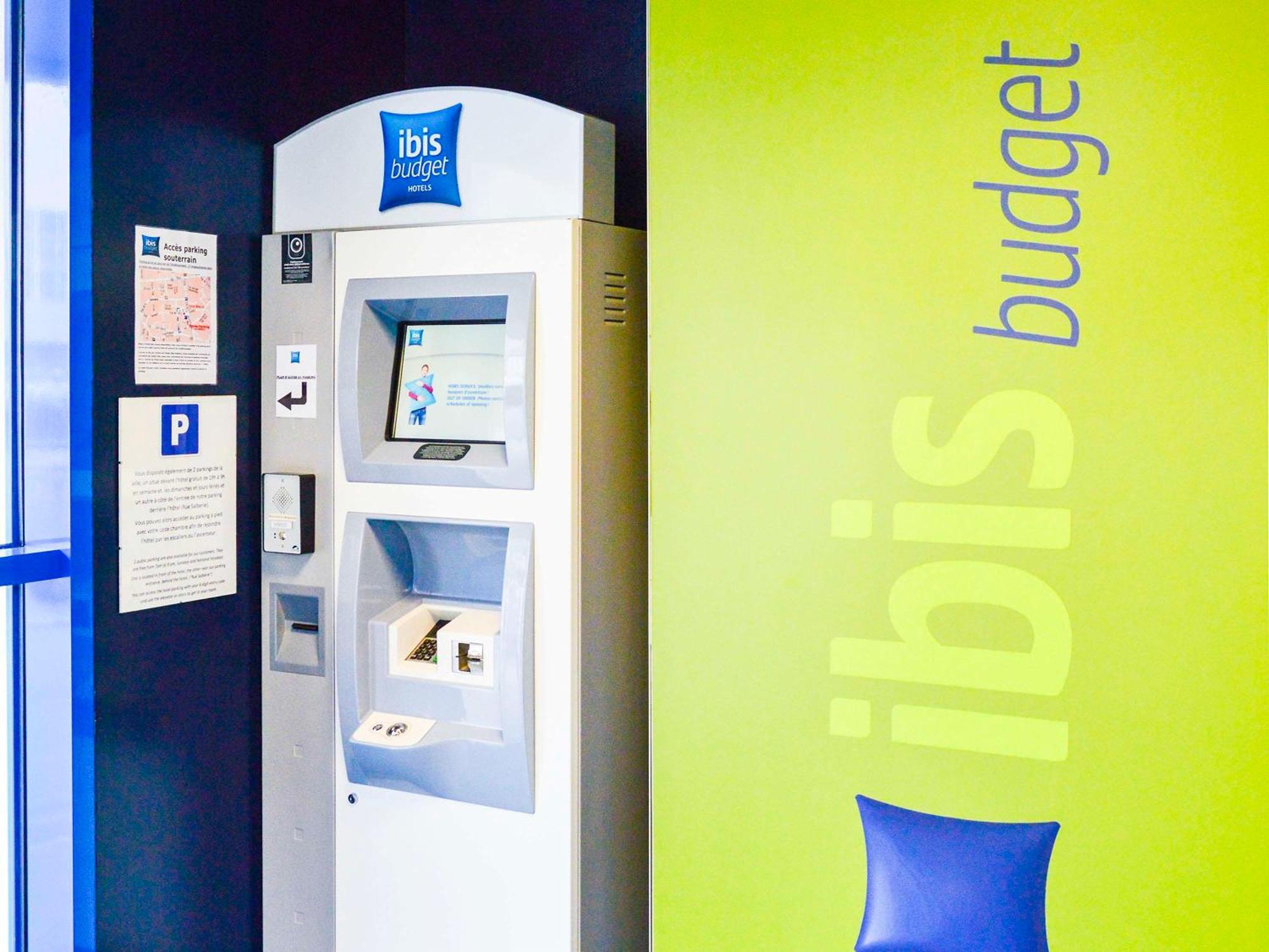 Ibis Budget Cholet Centre Exterior foto