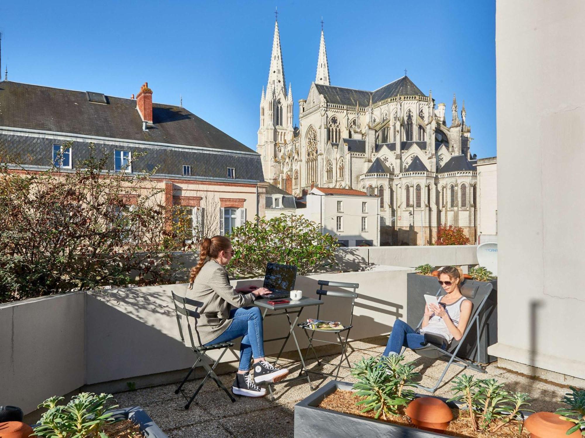 Ibis Budget Cholet Centre Exterior foto
