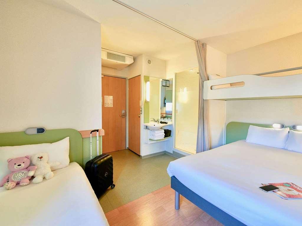 Ibis Budget Cholet Centre Quarto foto